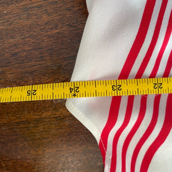 Talbots women’s XL red stripe Poly fake wrap top - Picture 8 of 10